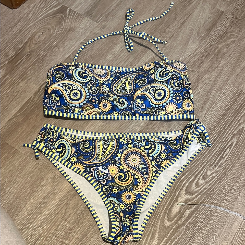 Paisley Print Bikini L